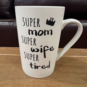 Cute 14oz.coffee mug. NWOT